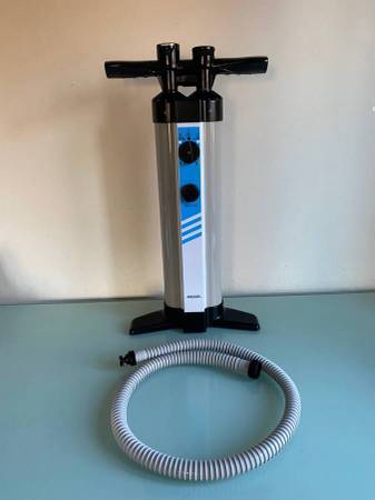 iRocker Double Chamber Hand Pump for SUPs & Other Inflatables 1