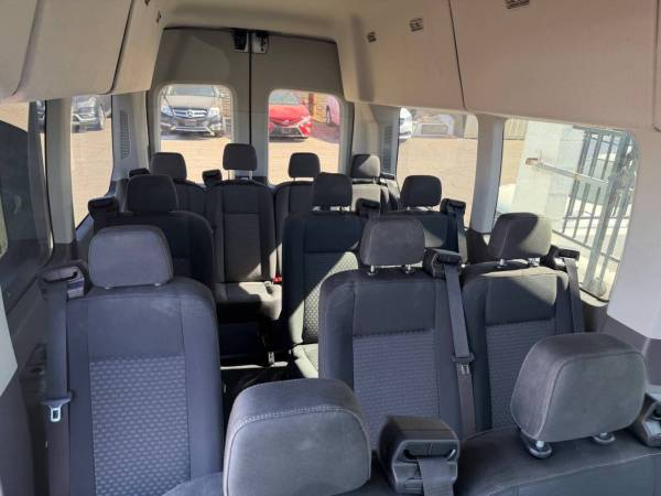 2022 Ford Transit 350 HD - Photo 14