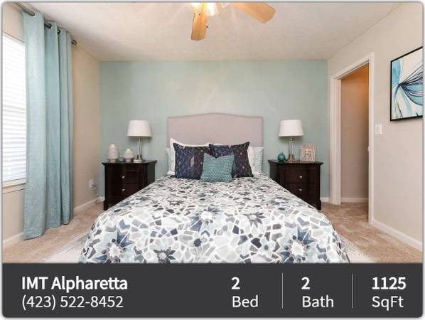 Spacious and beautiful. Consider your new 2 bed / 2 bath found! 1