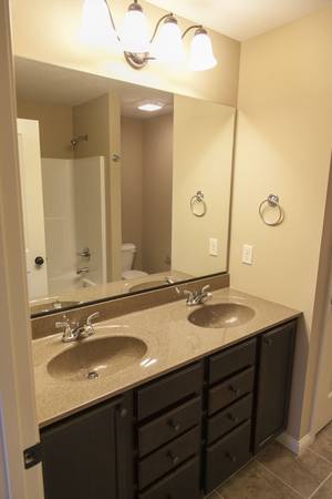 $1,995 / 3br - 3620 Chardonnay (Normal)63700508335873122