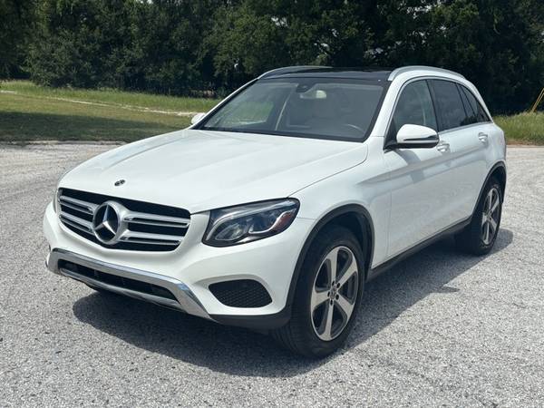 2019 Mercedes-Benz GLC-Class GLC300 - $16,950 (Clearwater, Florida)63443498409347121