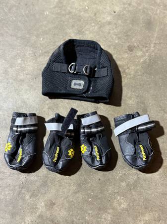 PomPreece high performance dog boots size 5 (Bellingham)63613583143171121