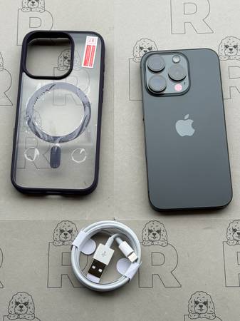 IPhone 15 pro 128g Factory unlocked 1