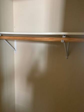 $825 / 5br - 120ft2 - Habitación de gran tamaño, totalmente amueblada $825/mes (richmond / point / annex)63873329388163120