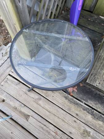 Small outside table 1