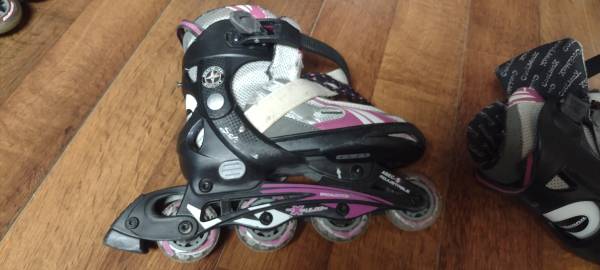 Schwinn inline skates adjustable for sizes 1-4 1