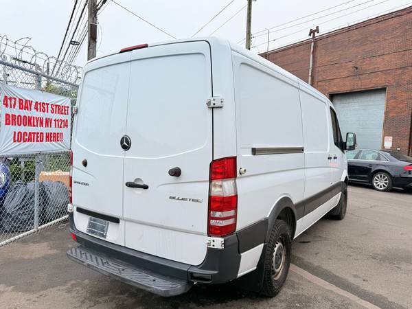 2014 Mercedes-Benz Sprinter BlueTec Diesel 2500 1 Owner Clean CarFax - $14,500 (Brooklyn)63614924783747123