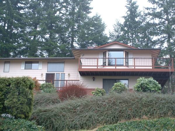 $790 / 2br - 140ft2 - Dormitorio acogedor (Kenmore)63884886963585121