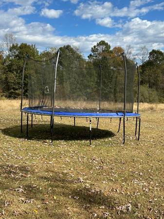 Trampoline FREE 1