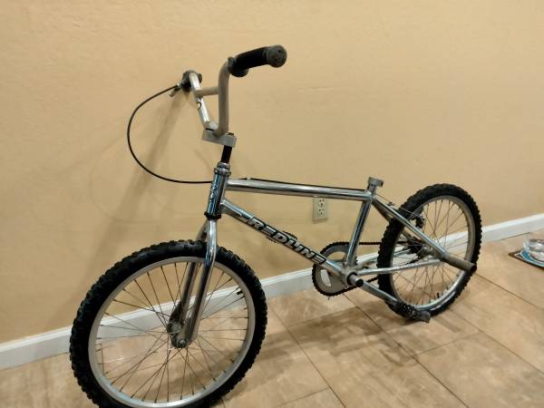 Carreras de BMX Redline, BMX de la vieja escuela - $1,400 (Pittsburg)63471454555651120