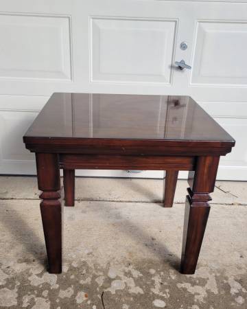 End Table 1