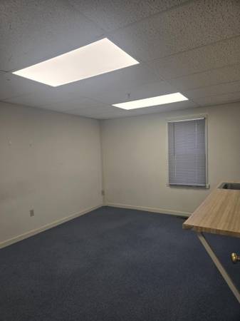$2,975 / 1628ft2 - Espacio de Oficina en Alquiler - ¡Disponible Ahora! (Norton)63699256215553124