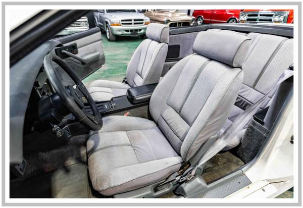 1988 Chevrolet Camaro Iroc Convertible / TPI 305 / 700R4 / AC / 65K Mi - $21,50063618211649921122