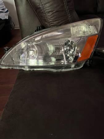 Honda headlights 1