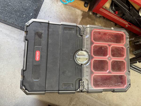 Keter tool tote 1