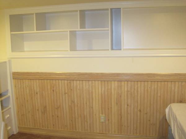 $675 / 8br - - Amazing Neighborhood, Great House, Small Room, Private Lease- (Green Lake)63862287069187122