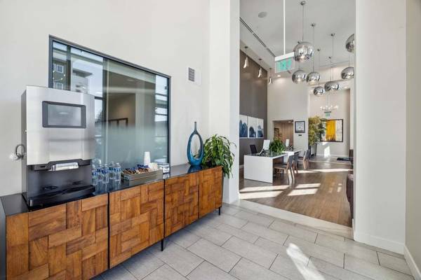 Reliable Cell Reception, Online Rental Payments 1