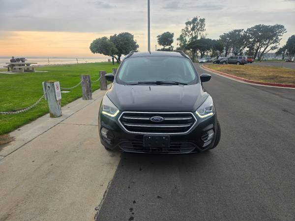 2018 Ford Escape SE TURBO - $10,000 (Chula Vista)63624731770243124