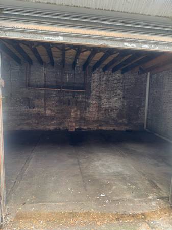 $300 3-Car Garage for Rent - Spaces Available Separately (Brooklyn, Prospect Place) (Crown Heights)63854384893825124