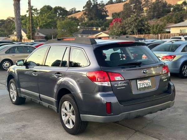 2014 Subaru Outback 2.5i Wagon 4D "Financing available" - $11,000 (hayward / castro valley)63469635161347123