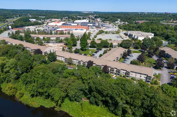 $2,100 / 1br - 832ft2 - 💡 Save on Heat: Stay Cozy – Utilities Paid + Washer/Dryer + Clubhouse64002993137793120