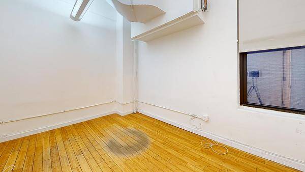 $6,250 / 1189ft2 - Suite #1612 - Garment District office - No fees, No Security Deposits (Midtown)63854481387139123