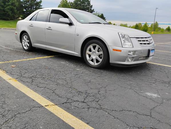2005 Cadillac STS 4DR Sedan 1