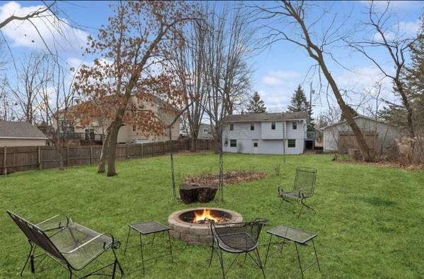 $2150.00 / 2br - 900ft2 - Hermosa casa unifamiliar de 2 habitaciones y 1 baño en Shoreview - Servicios incluidos63666930889345120