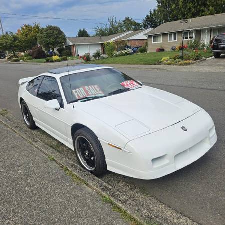 88 Pontiac Fiero - $12,00063482765421569122