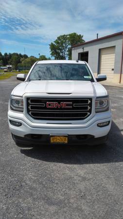 2017 GMC Sierra, Elevation Edition 1