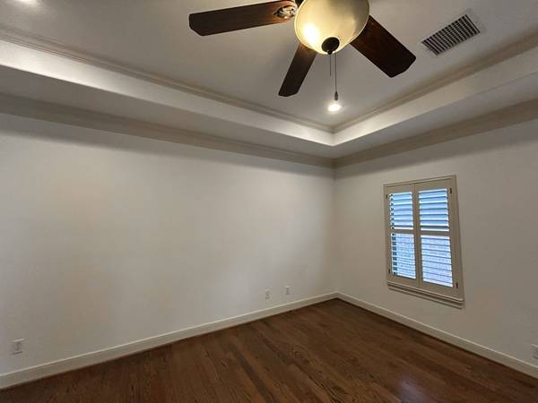 ⭐Top Notch Painter – Walls, Trim, Ceilings⭐ 1