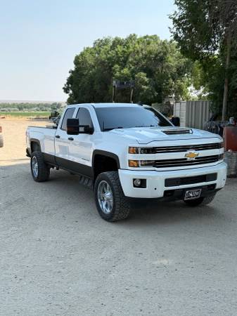 2017 duramax - $30,000 (Wyoming)63442918803587122
