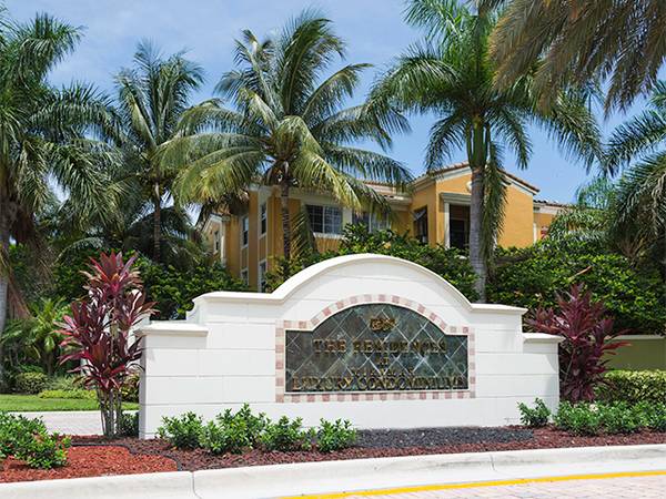 $1,950 / 2br - $1950 UNIQUE 2B/2B IN RESIDENCES (MIRAMAR)64002015532930121