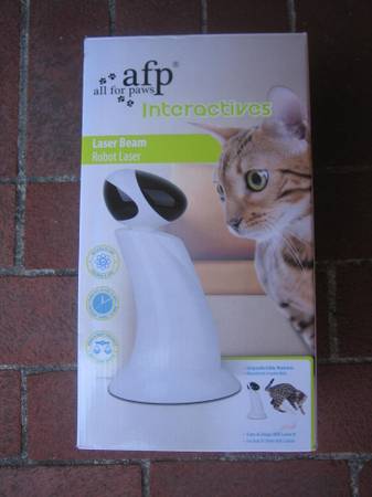 AFP Laser Beam Interactive Automatic Robot Pointer For Cat Amusement 1