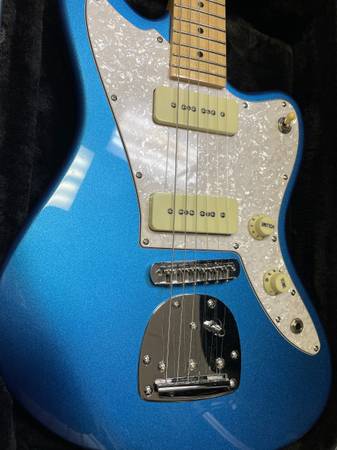 offset blue guitar 1
