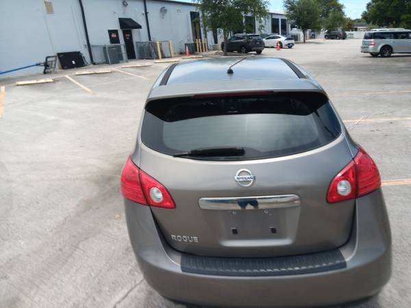 ` 2012 Nissan Rogue S ` Run's Great! - $3,250 (West Palm Beach)63489573569153124