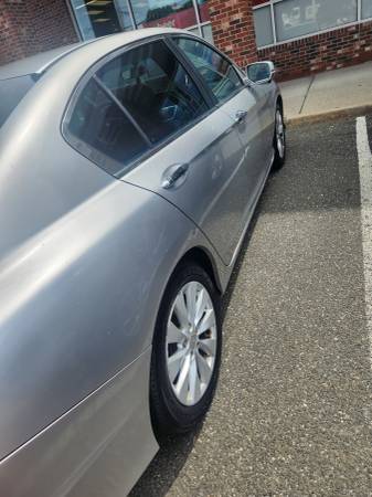 Honda Accord - $8000 (Brooklyn)63441329705475124