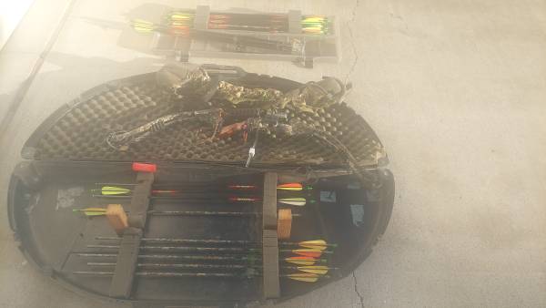 Compound Bow 1