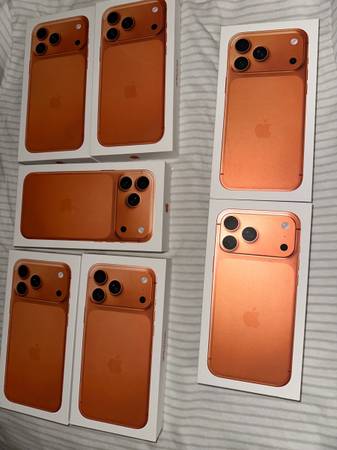 Apple iPhone 17 pro max / 17 pro orange unlocked 1