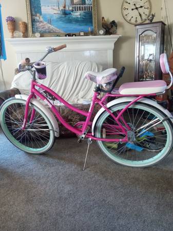 womens cruiser bike with baby 1