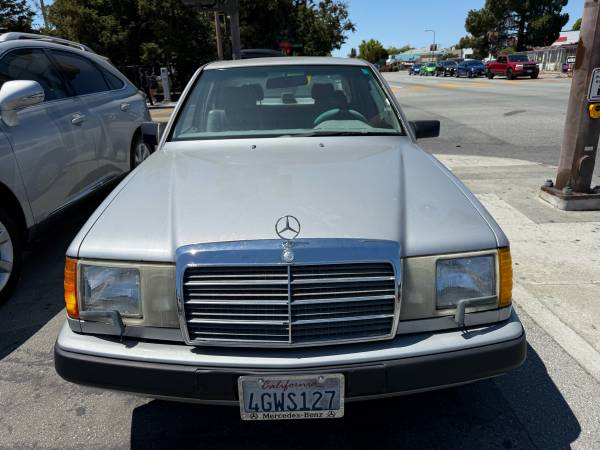 1986 mercedes 300E - $14,900 (Redwood City)63624095174145121