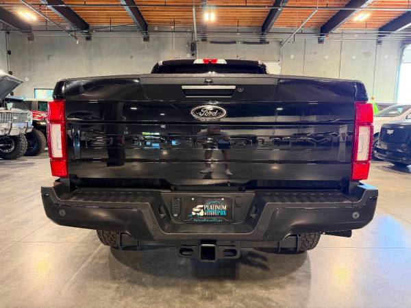 2022 Ford F-350 Super Duty - Photo 3