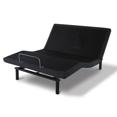 Serta Motion Essentials Adjustable Base - Queen 1