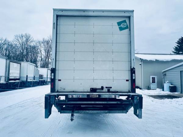 2022 Freightliner M2 106 - Photo 4