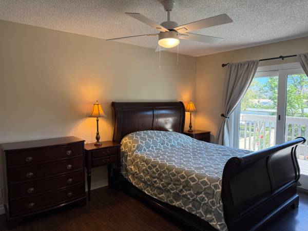 Bed room set 1