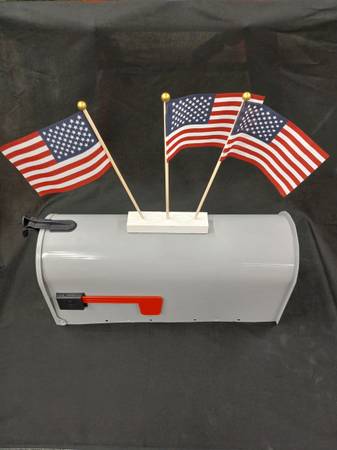 Patriotic Flag Display for Mailbox or  ? 1