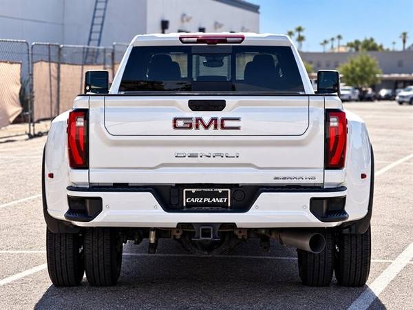 2024 GMC Sierra 3500 4x4 - Photo 5