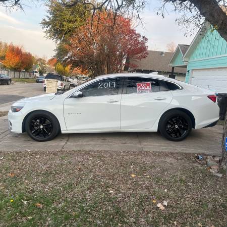 2017 Chevy Malibu LT Running Great 1