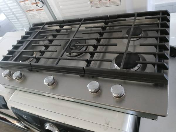 🌲KitchenAid 36" stainless steel 5-burner gas cooktop 1
