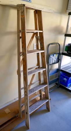 6’ Ladder- Wood 1